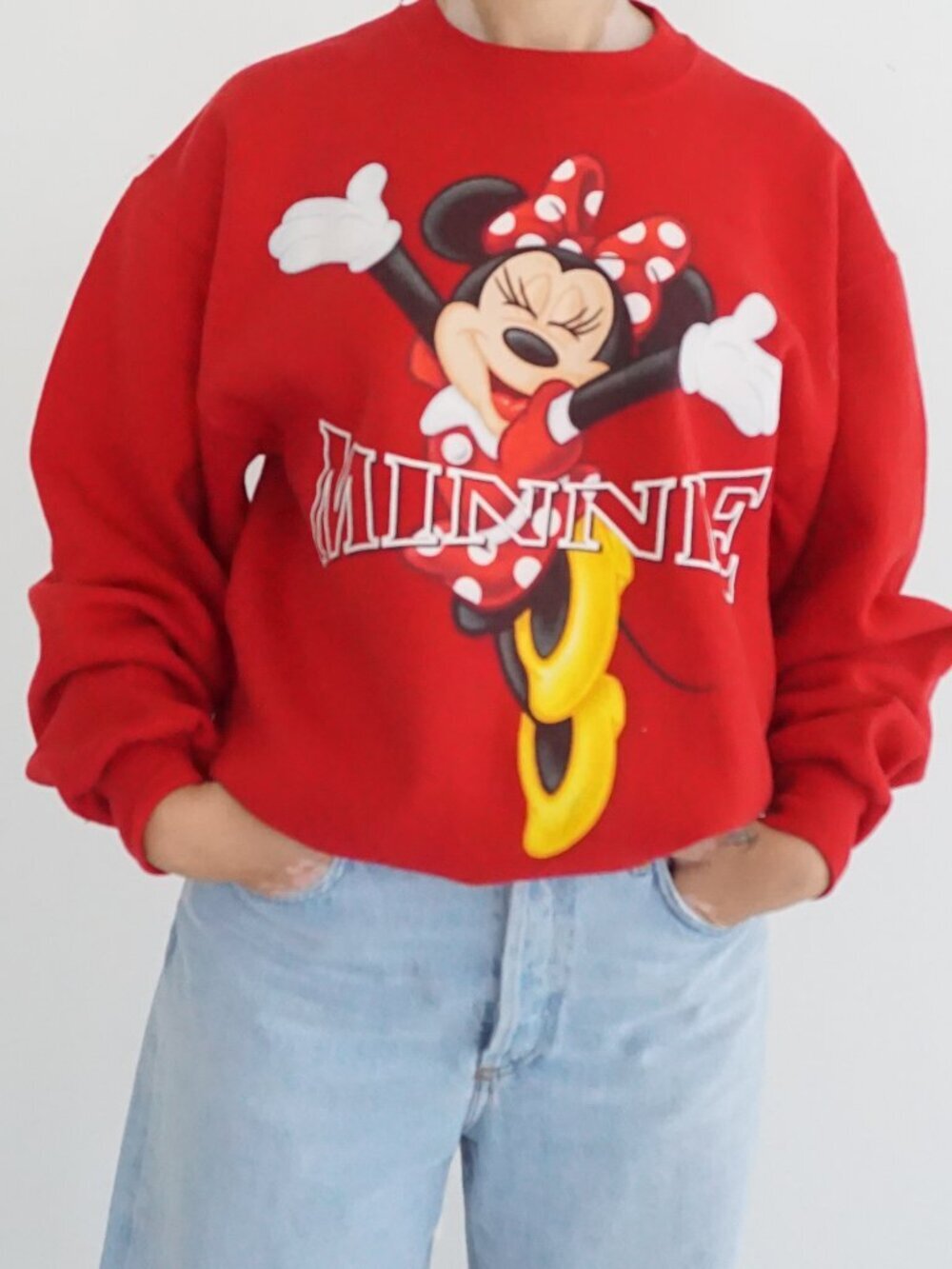 Vintage Disneyland Red Minnie Mouse Disney Character Sweatshirt USA Made M